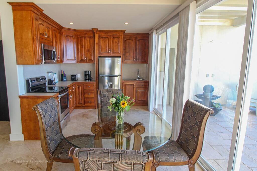 Access - Beach Penthouse Papas And Beer 2 Miles Wifi Rosarito Eksteriør bilde